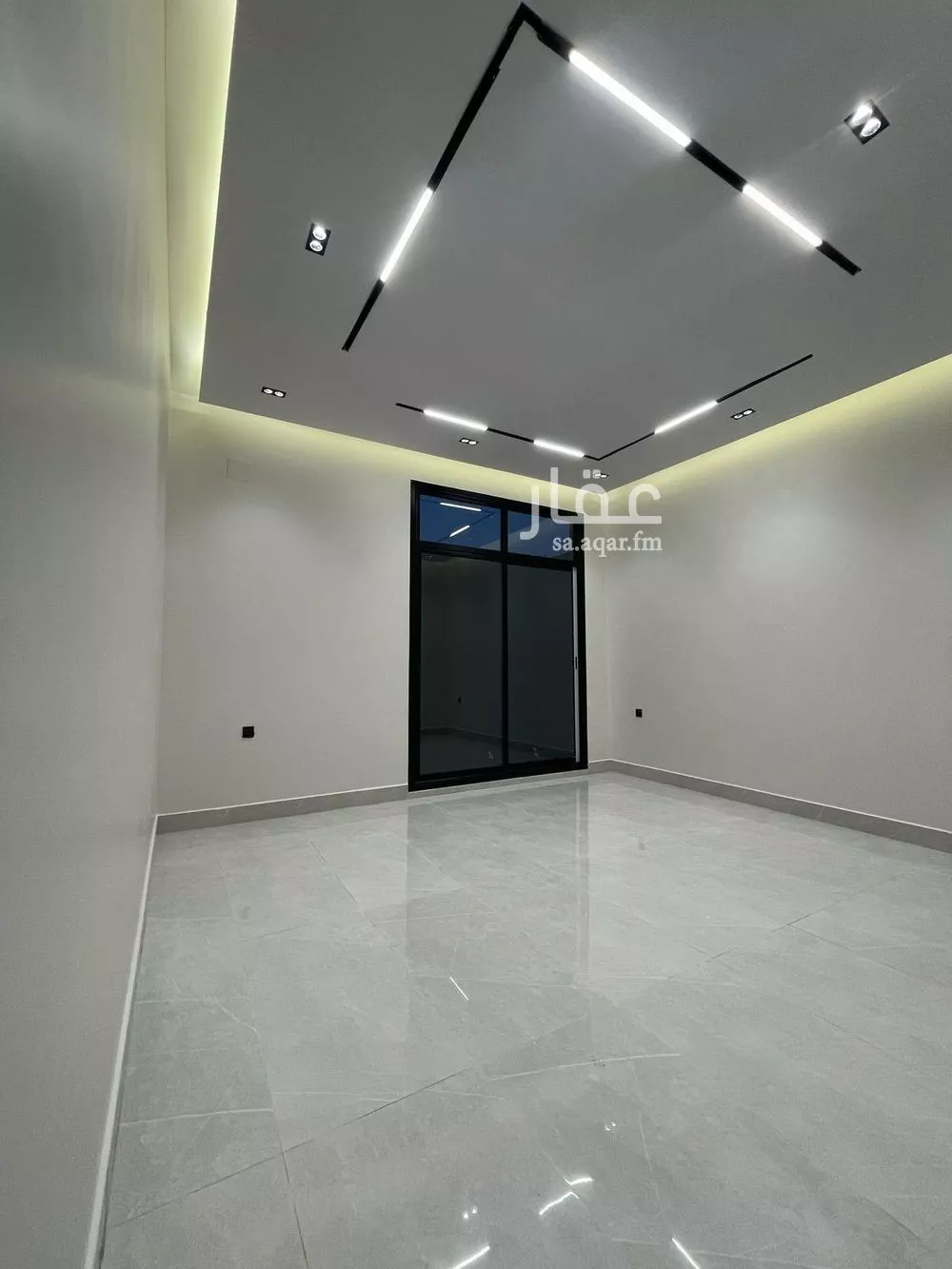 5 bedroom floor in Al Janadriyah 5