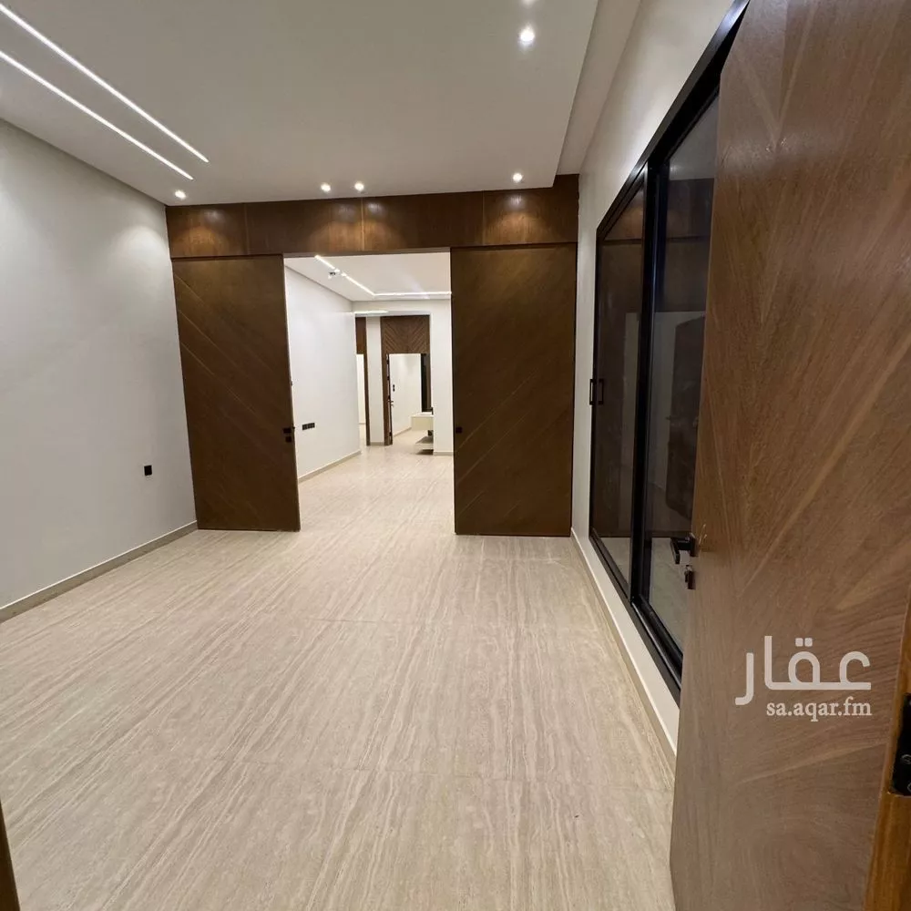 5 bedroom floor in Dhahrat Namar 11