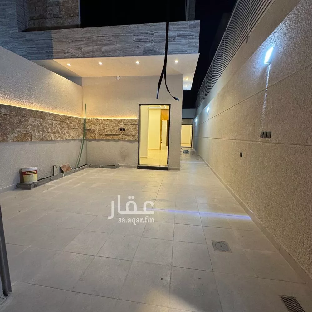 5 bedroom floor in Dhahrat Namar 13