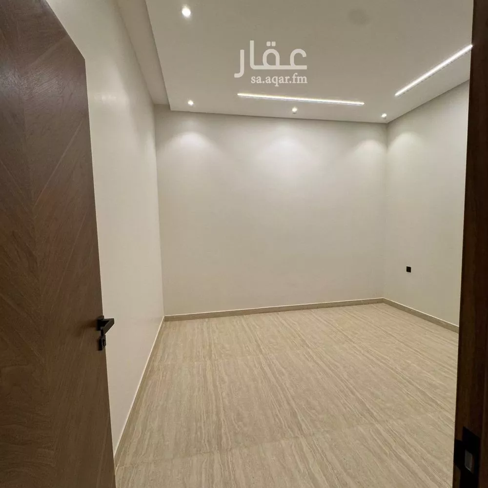 5 bedroom floor in Dhahrat Namar 3