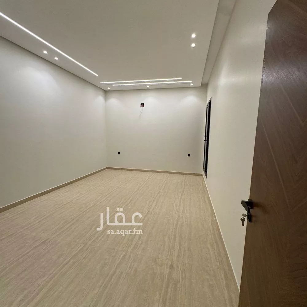 5 bedroom floor in Dhahrat Namar 5