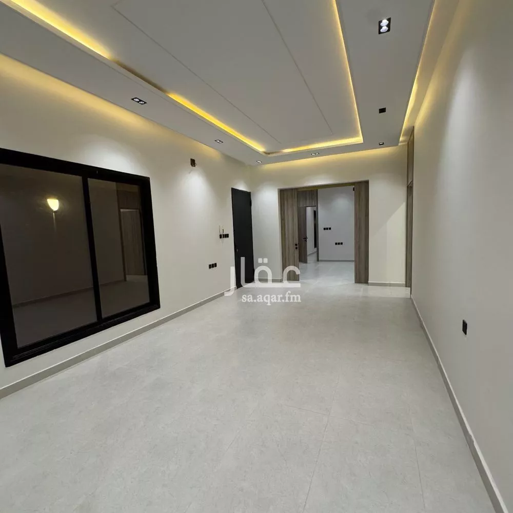 6 bedroom floor in Okaz 3