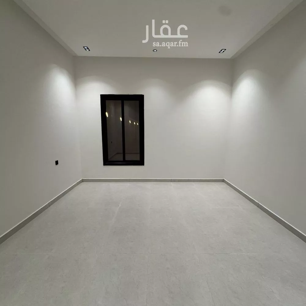 6 bedroom floor in Okaz 4