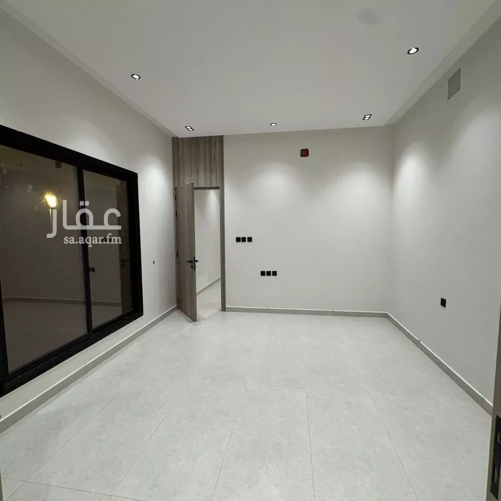 6 bedroom floor in Okaz 6