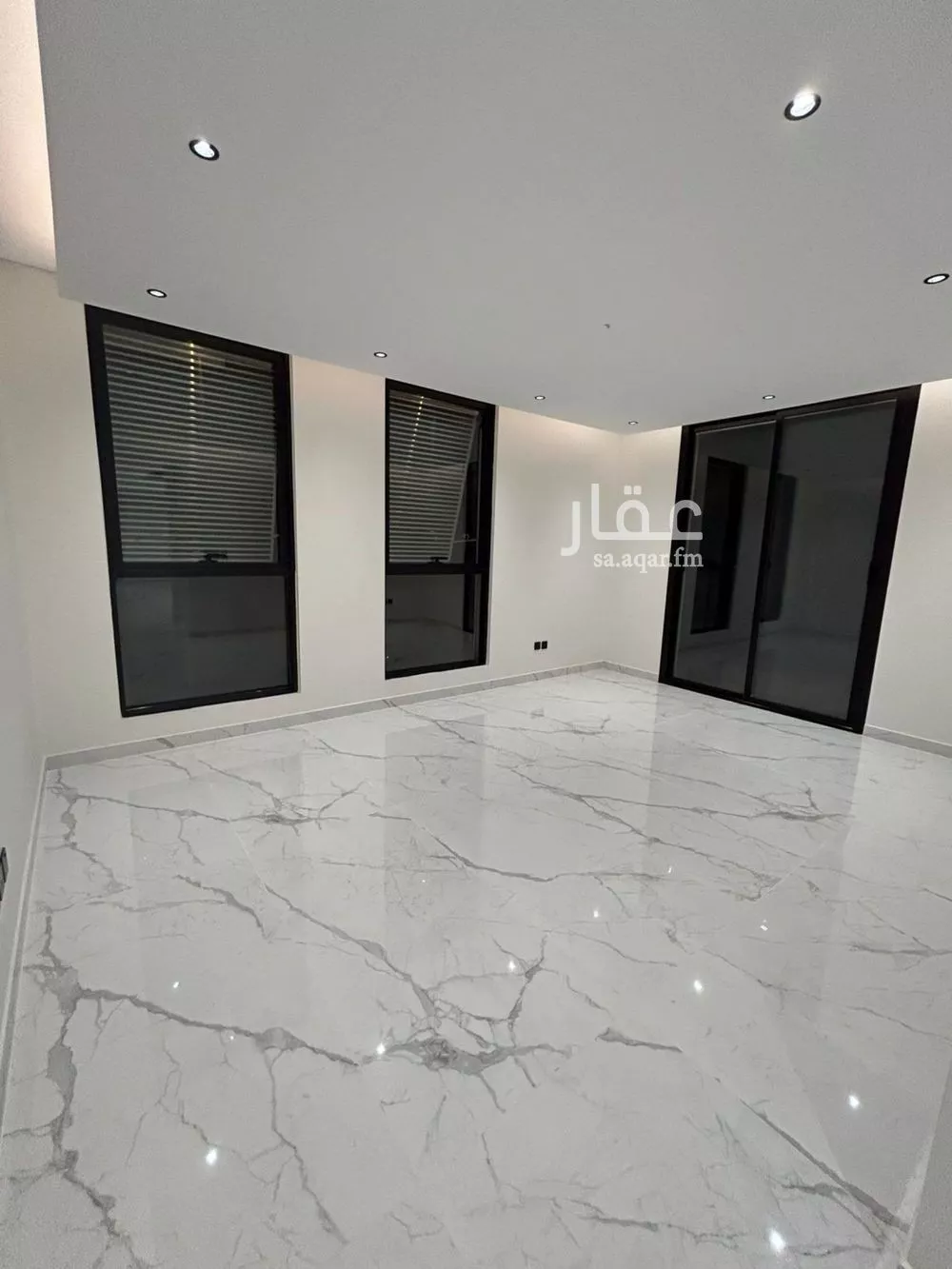 3 bedroom floor in Al Yasmin 5