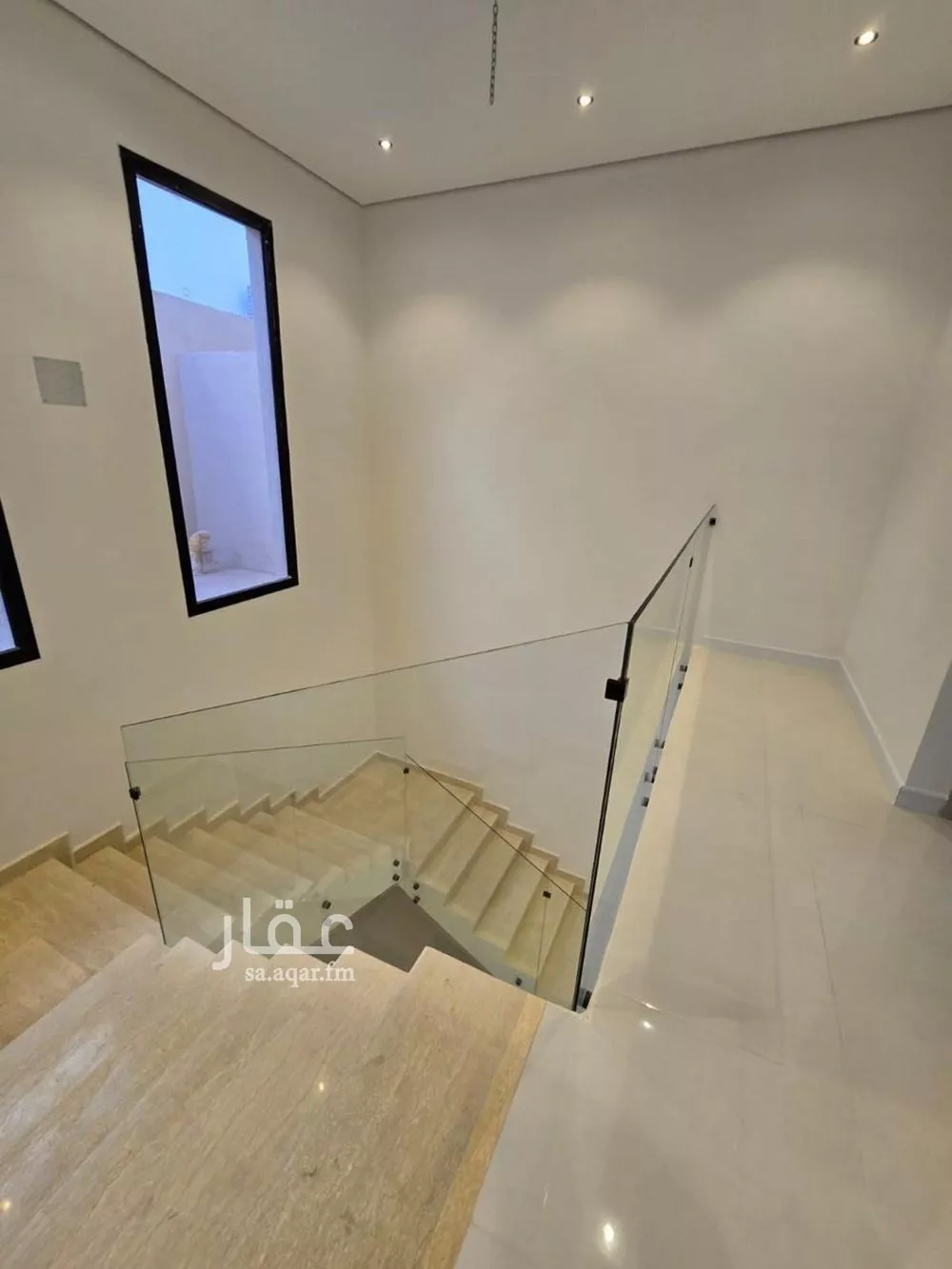 6 bedroom floor in Al Aridh 3