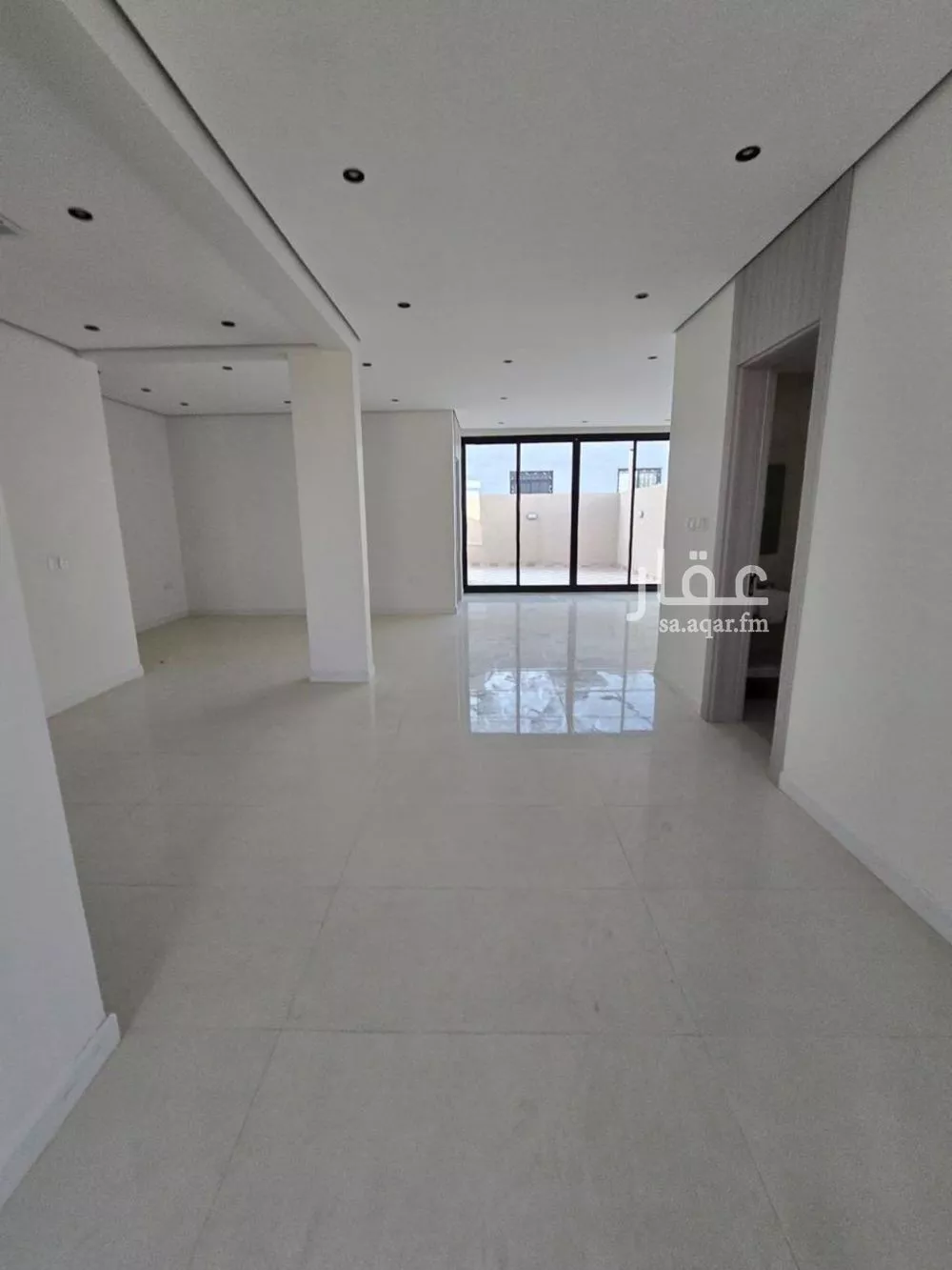 6 bedroom floor in Al Aridh 7