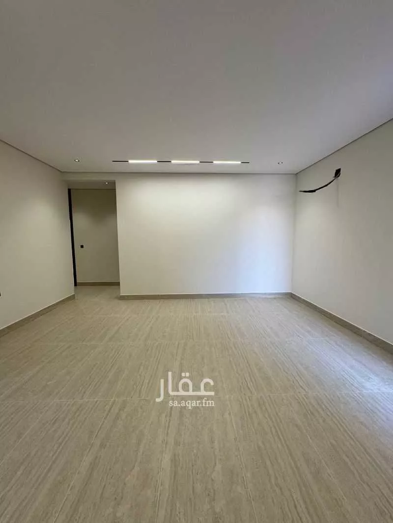 7 bedroom floor in Ash Sharq 2