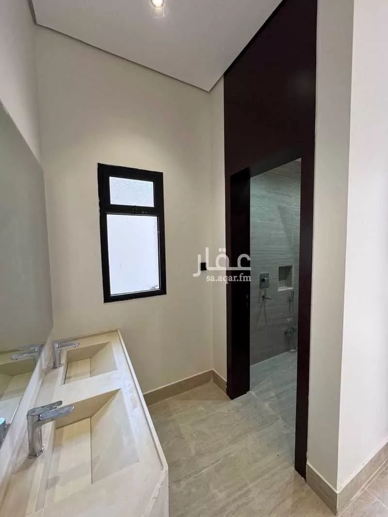 7 bedroom floor in Ash Sharq 7