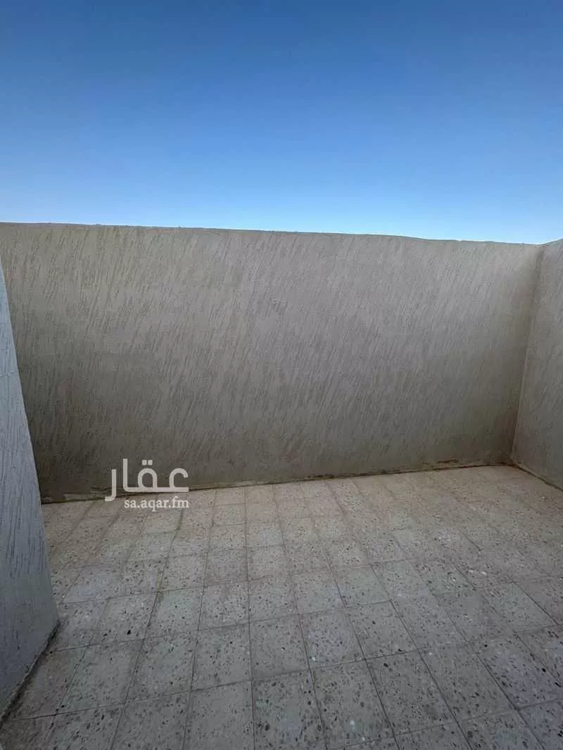 7 bedroom floor in Ash Sharq 4