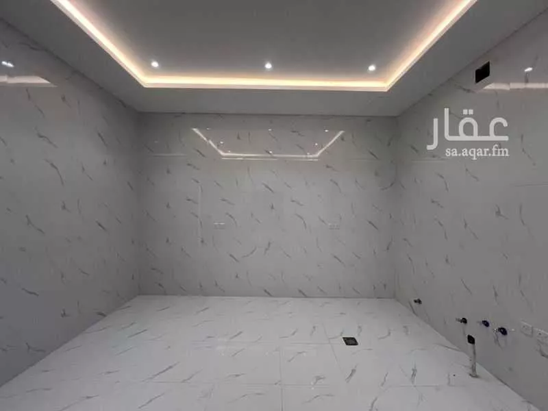 5 bedroom floor in Ash Sharq 3