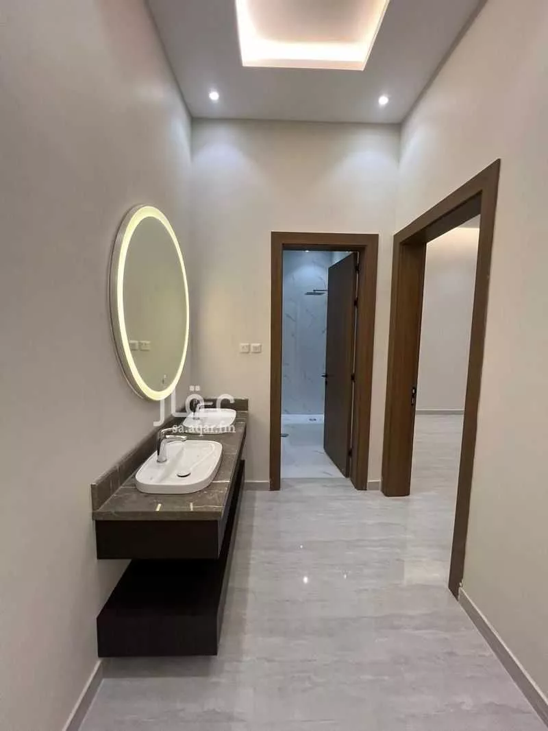 5 bedroom floor in Ash Sharq 4
