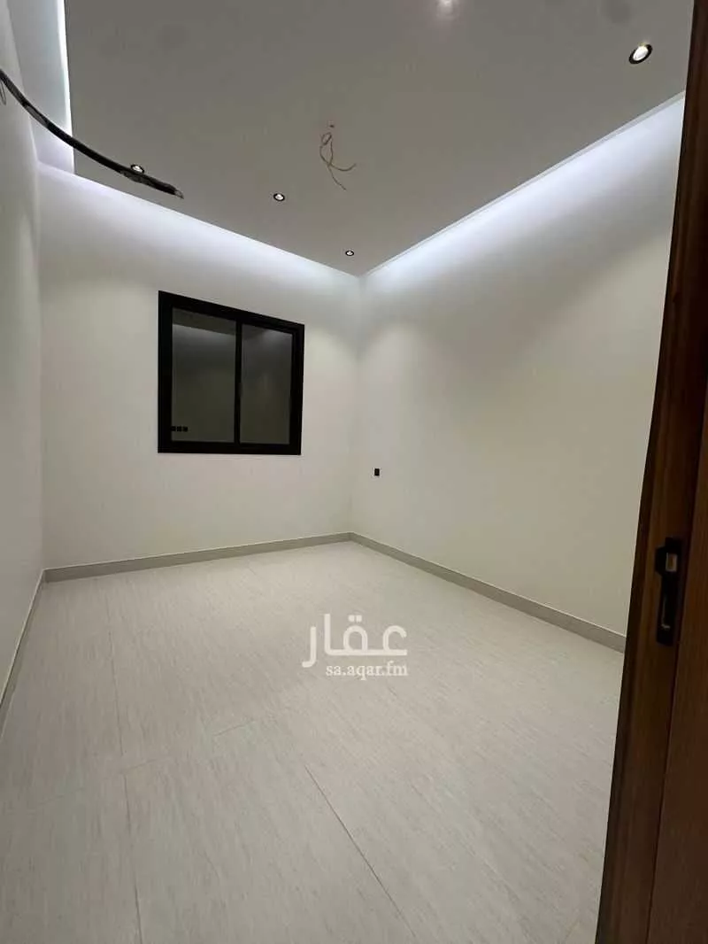 دور 4 غرف في السعادة 10