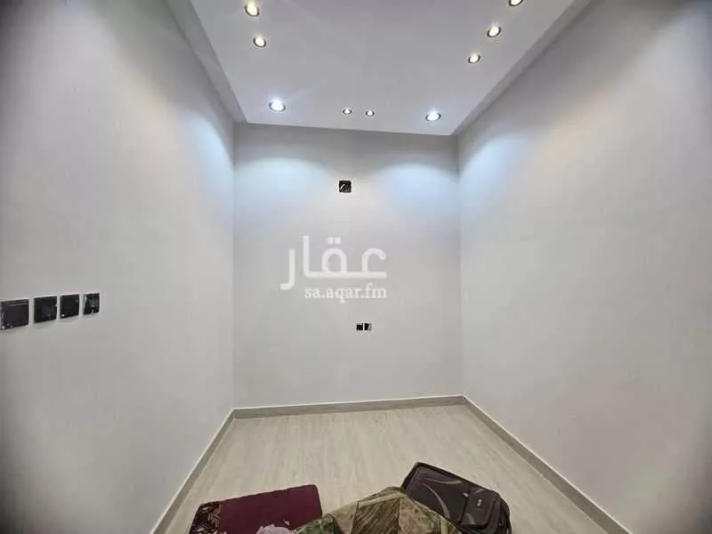6 bedroom floor in Taibah 3