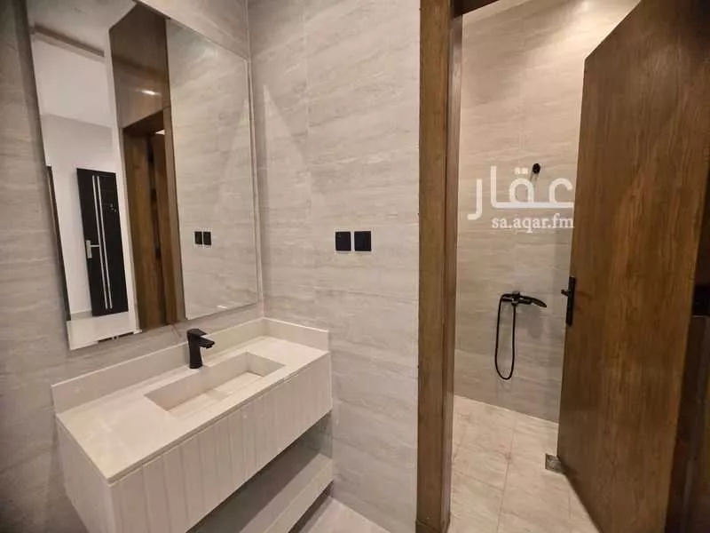6 bedroom floor in Taibah 8