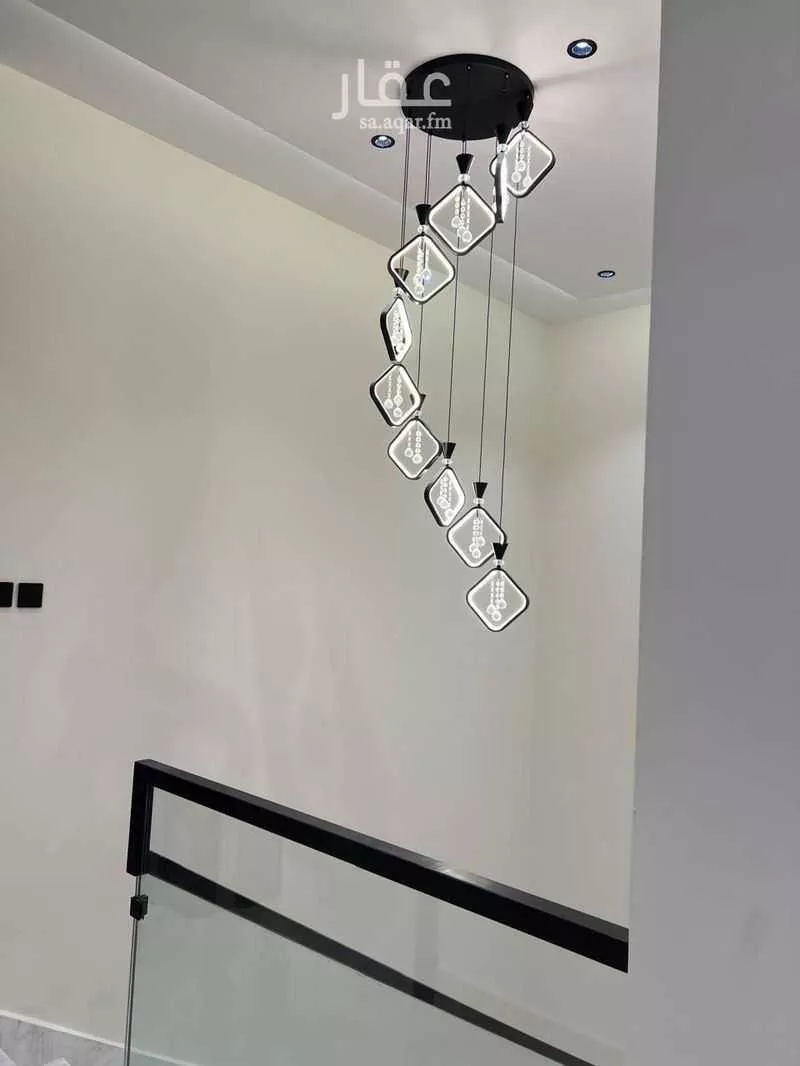 4 bedroom floor in Badr 13