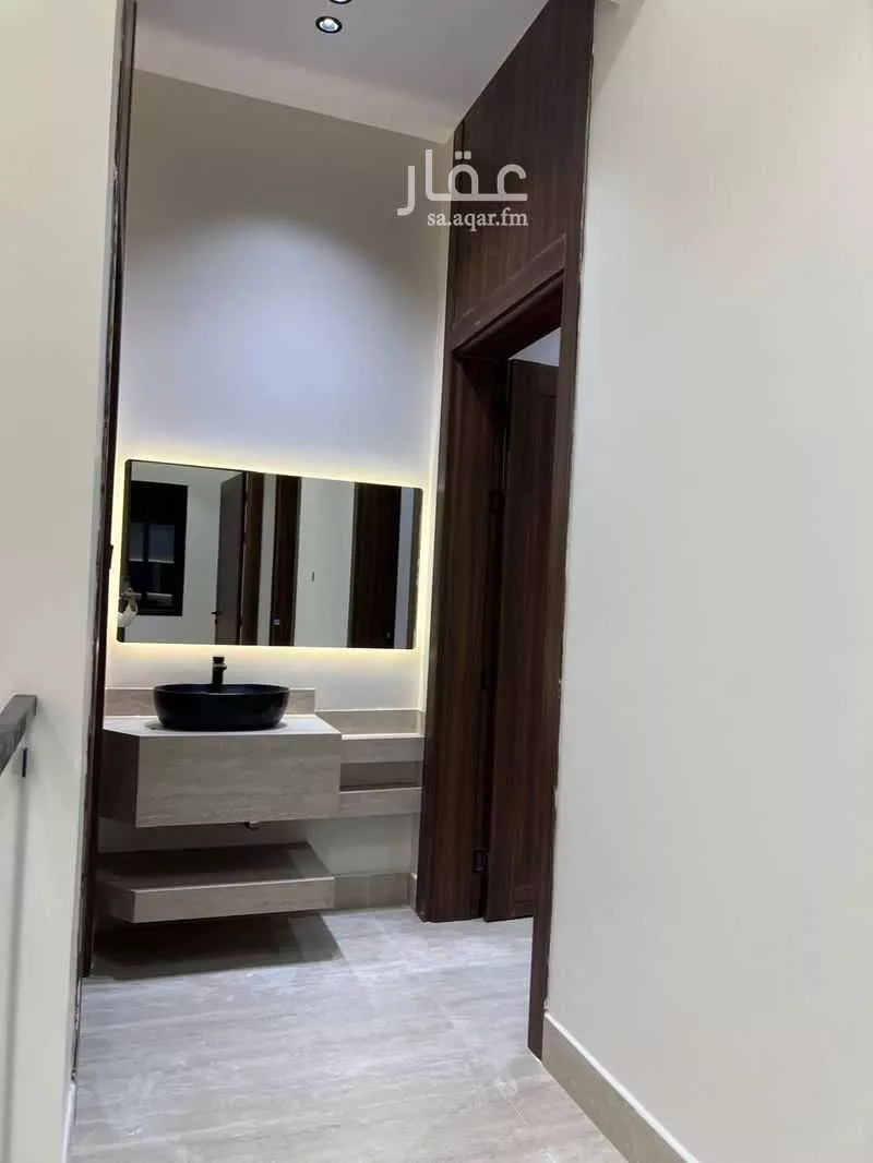 4 bedroom floor in Badr 14