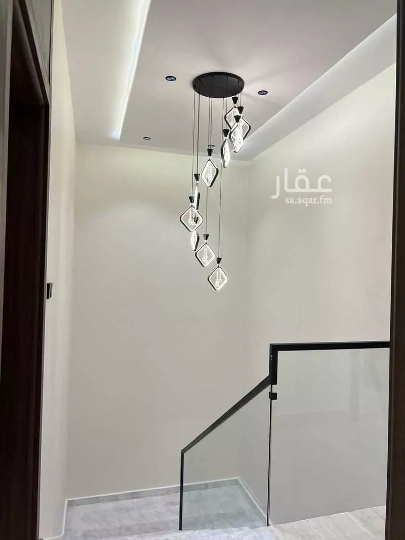 4 bedroom floor in Badr 7