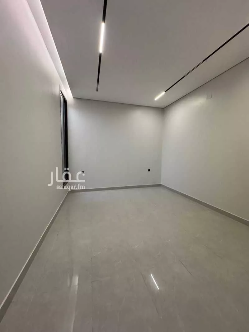 دور 8 غرف في الشرق 9