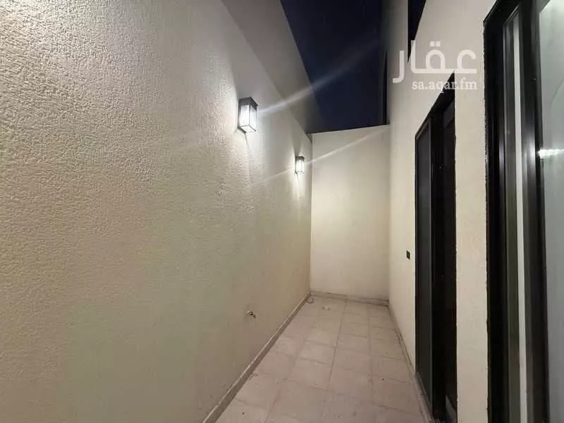 دور 4 غرف في النرجس 10