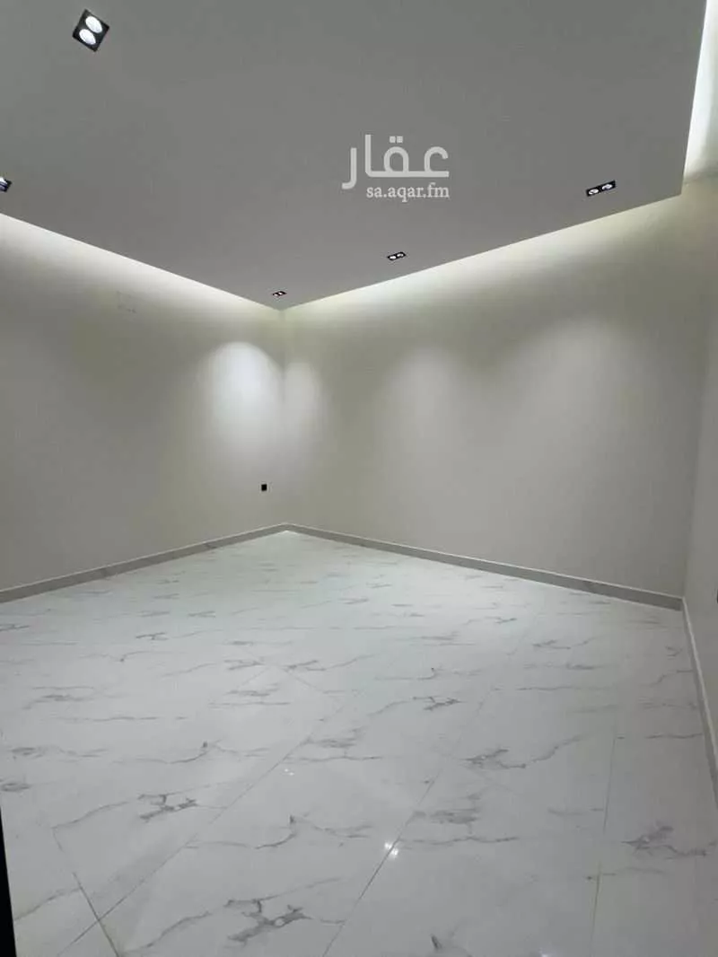 3 bedroom floor in Al Munsiyah 11