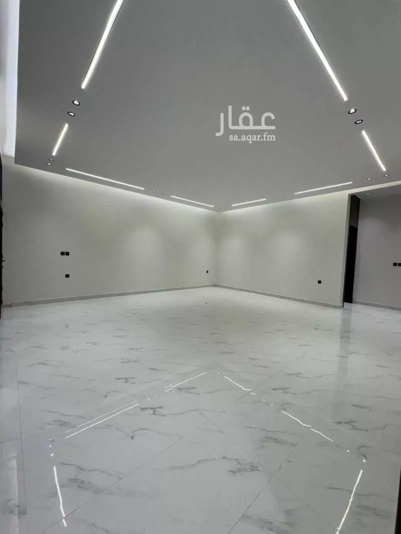 3 bedroom floor in Al Munsiyah 7