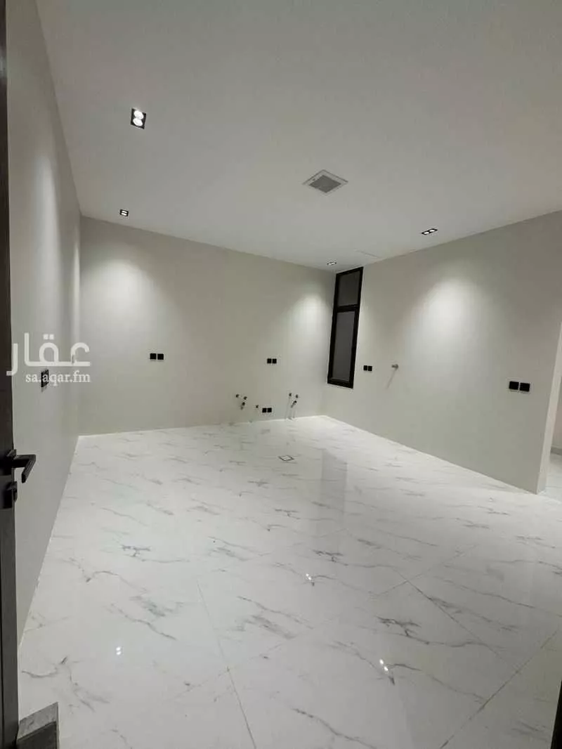 3 bedroom floor in Al Munsiyah 8