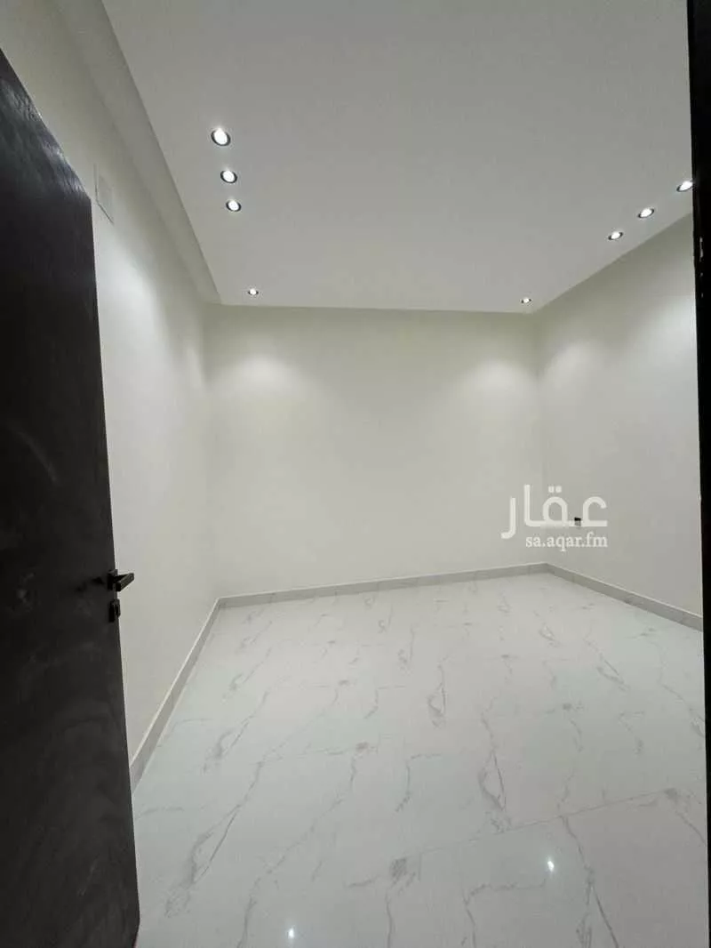 دور 6 غرف في طيبة 9