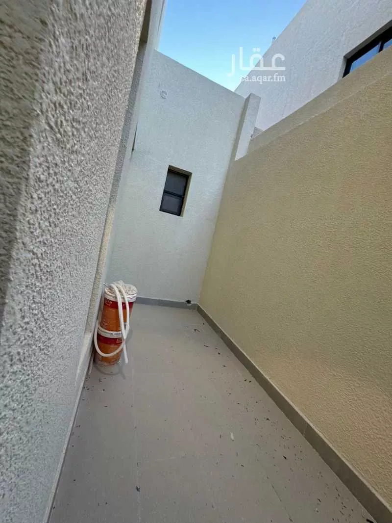 6 bedroom floor in Dirab 14
