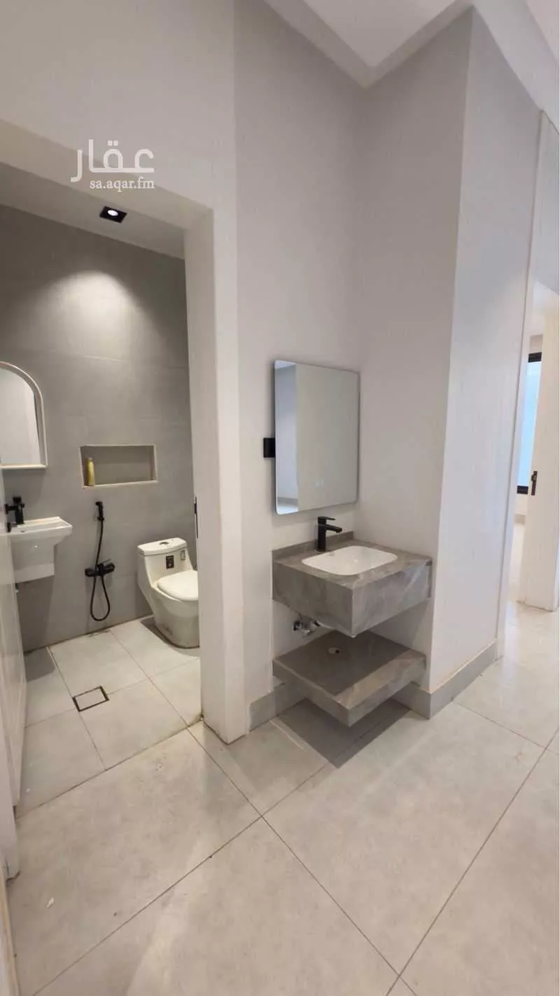 4 bedroom floor in As Suwaidi 5