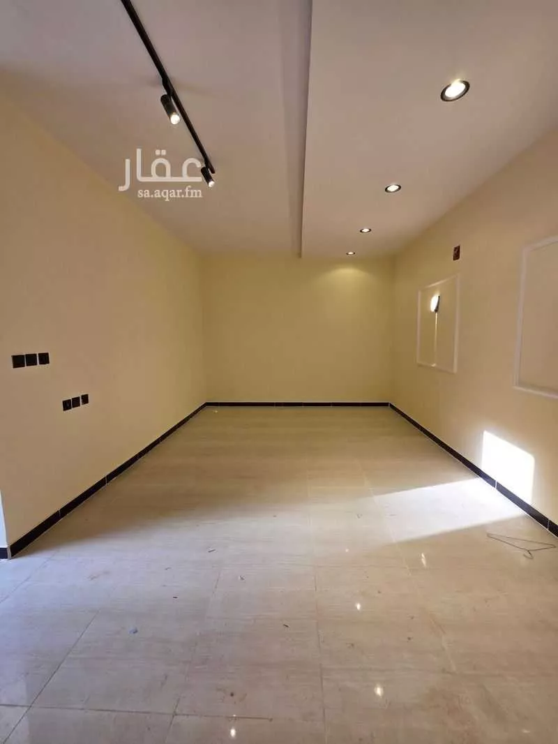 4 bedroom floor in Badr 7