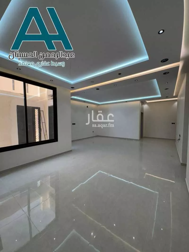 4 bedroom floor in Al Janadriyah 5