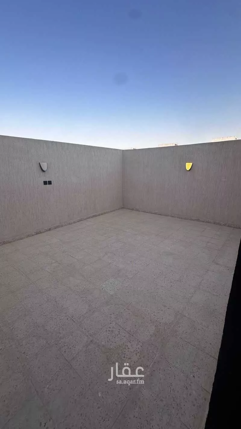 6 bedroom floor in Al Janadriyah 7