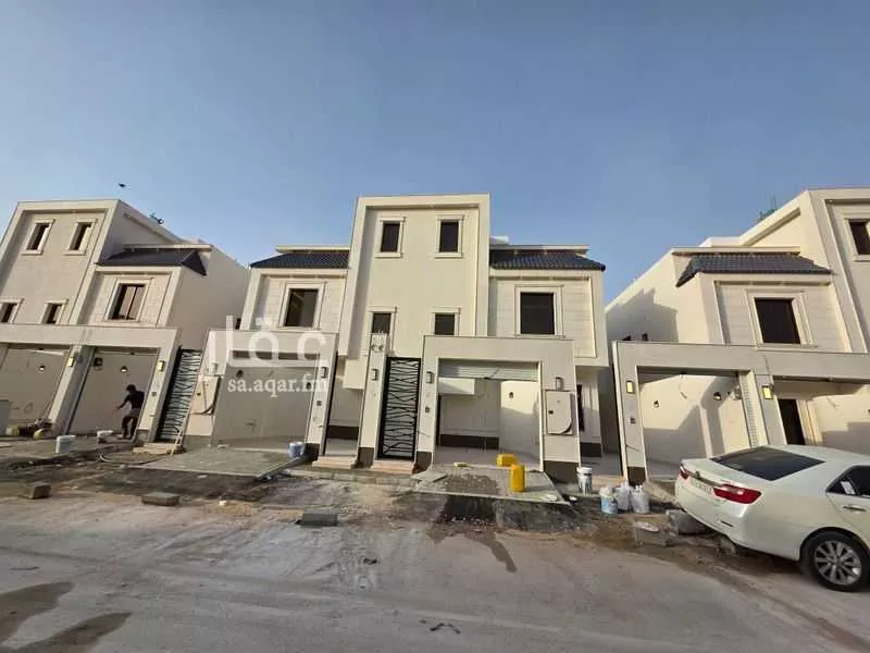 4 bedroom floor in Badr 2