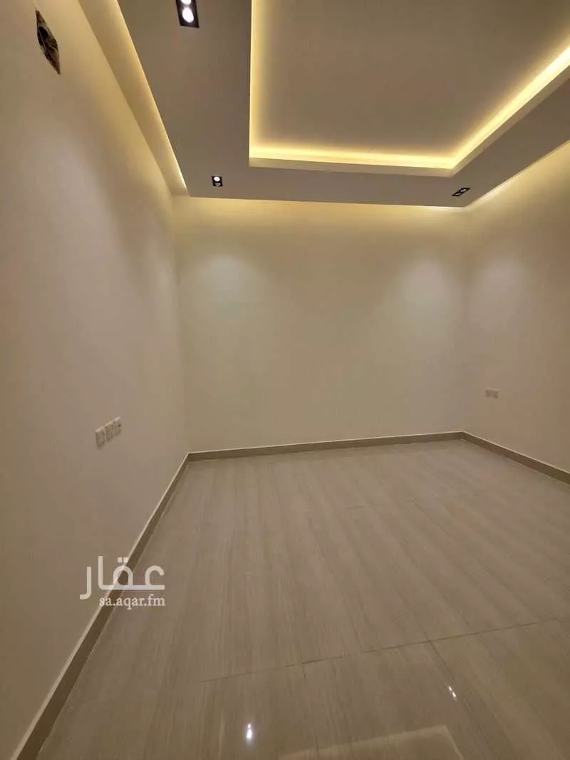 4 bedroom floor in Badr 12