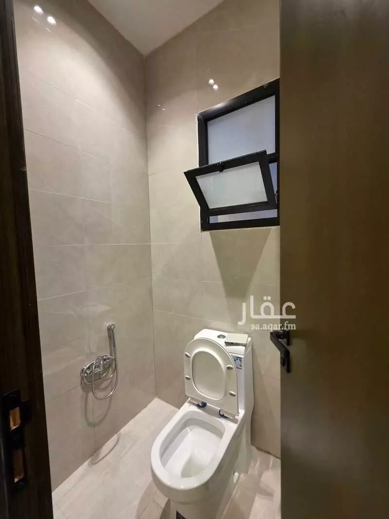 4 bedroom floor in Badr 14