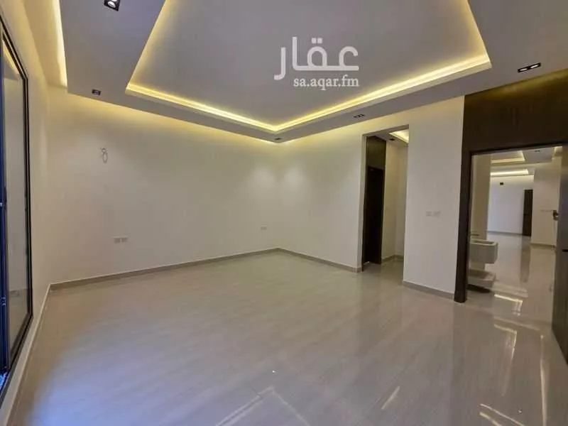 4 bedroom floor in Badr 7