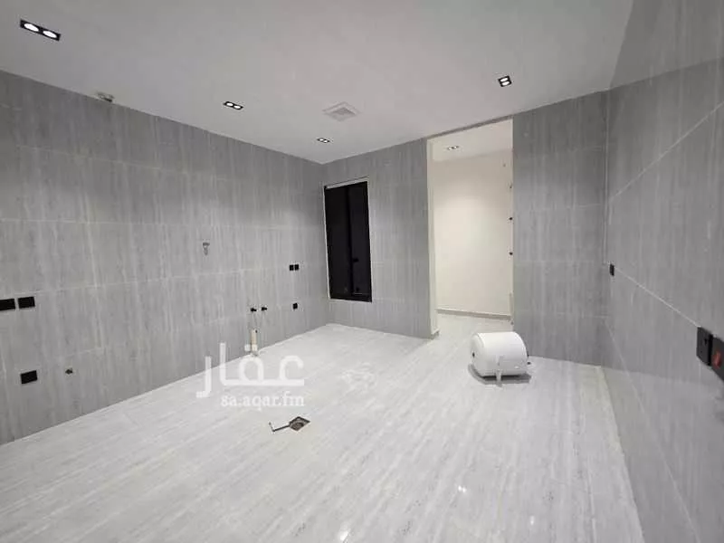 دور 5 غرف في بدر 8