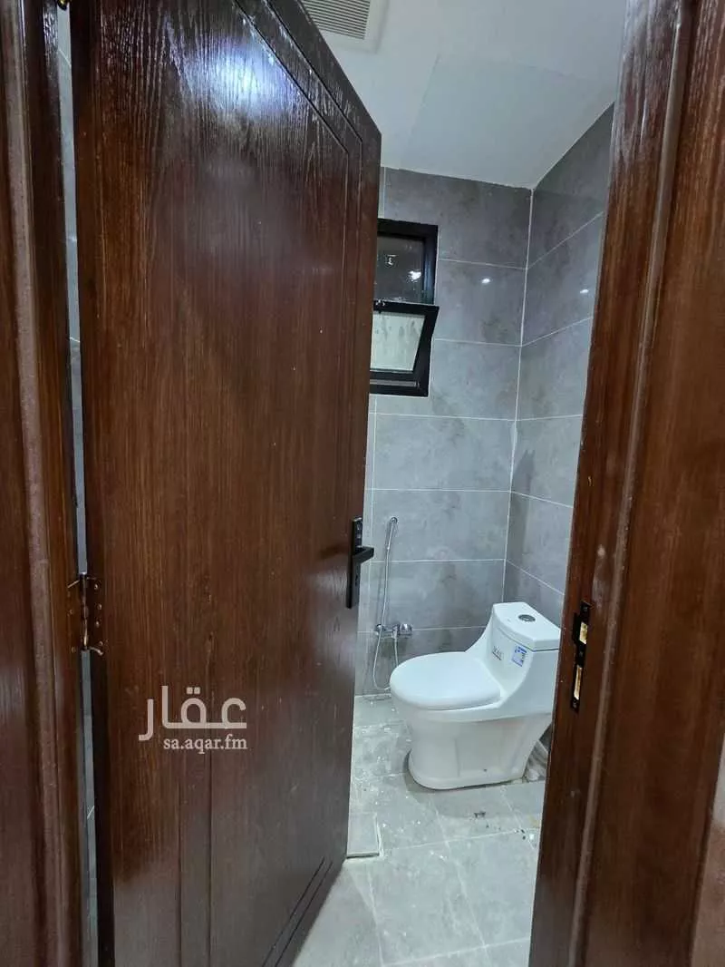دور 5 غرف في بدر 8