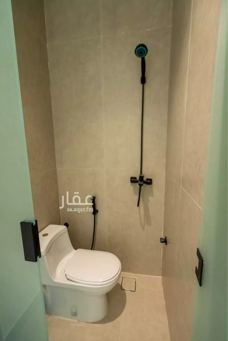 3 bedroom floor in Al Olaya 13