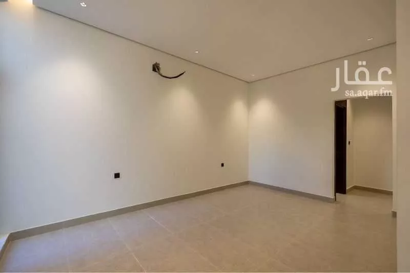 3 bedroom floor in Al Olaya 9
