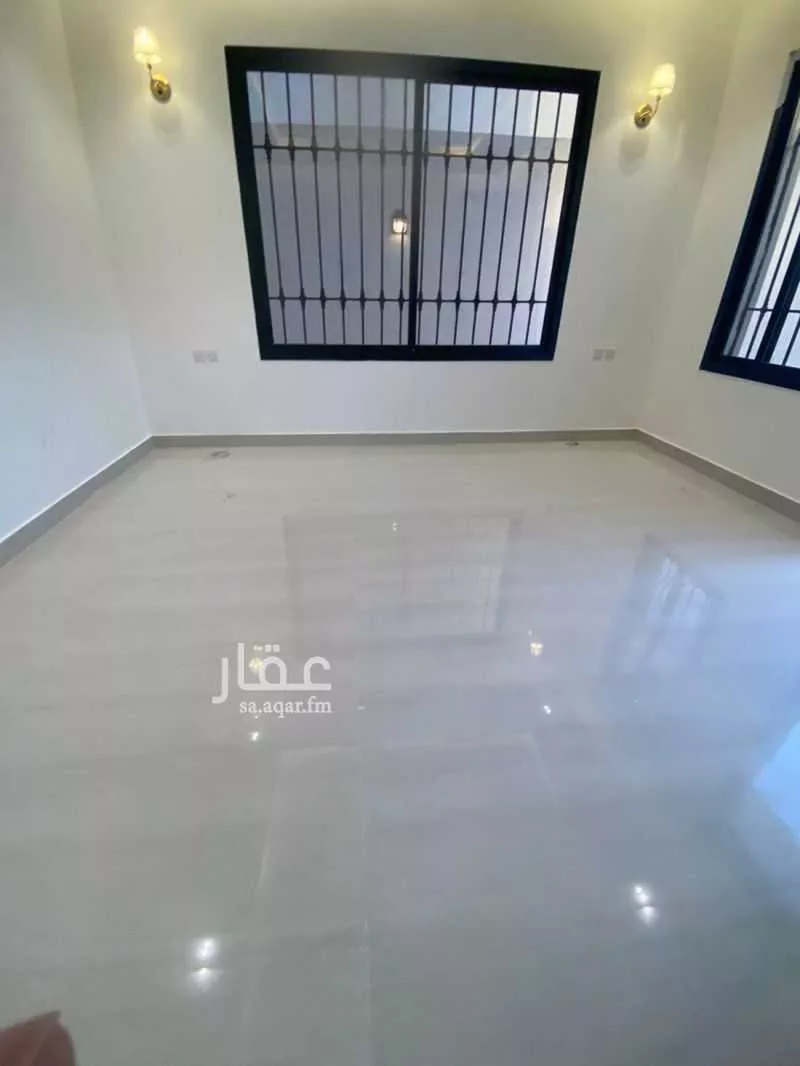 4 bedroom floor in Badr 5