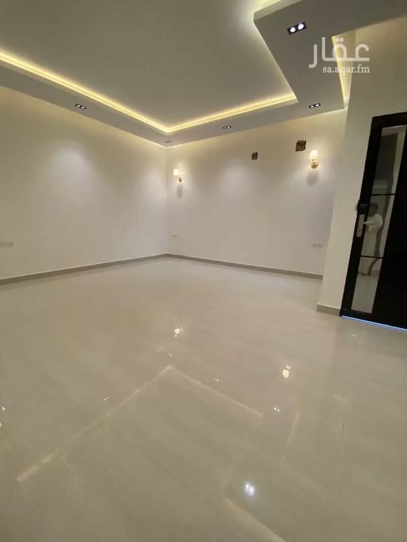 4 bedroom floor in Badr 6