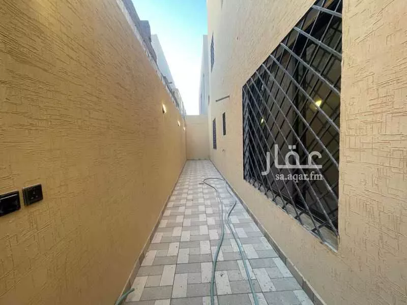 دور 5 غرف في بدر 11
