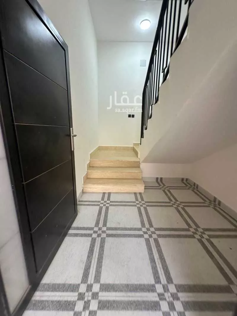 5 bedroom floor in Badr 2