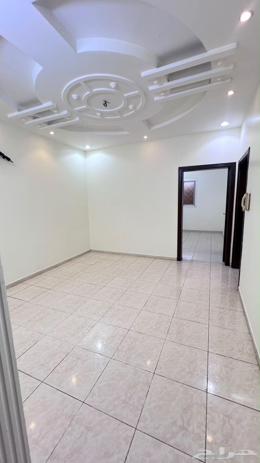 4 bedroom apartment in Al Ajawid, Jeddah 5