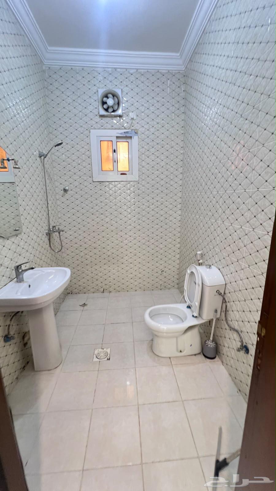 4 bedroom apartment in Al Ajawid, Jeddah 14