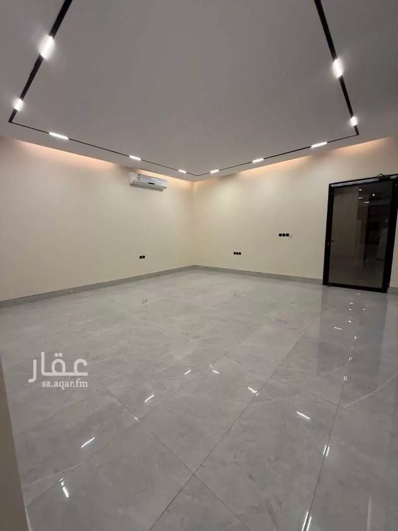 4 bedroom floor in Al Rimal 4