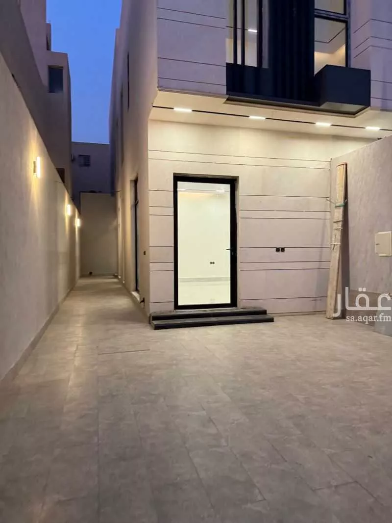 4 bedroom floor in Al Rimal 5