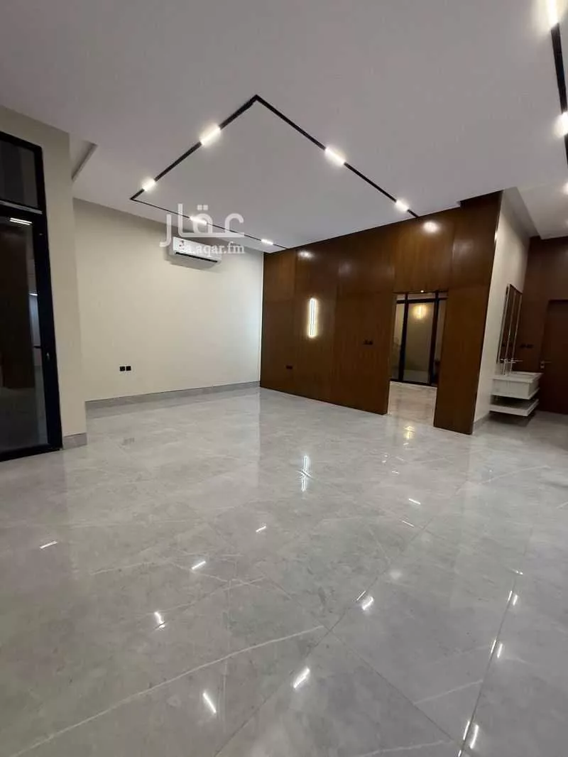 4 bedroom floor in Al Rimal 9
